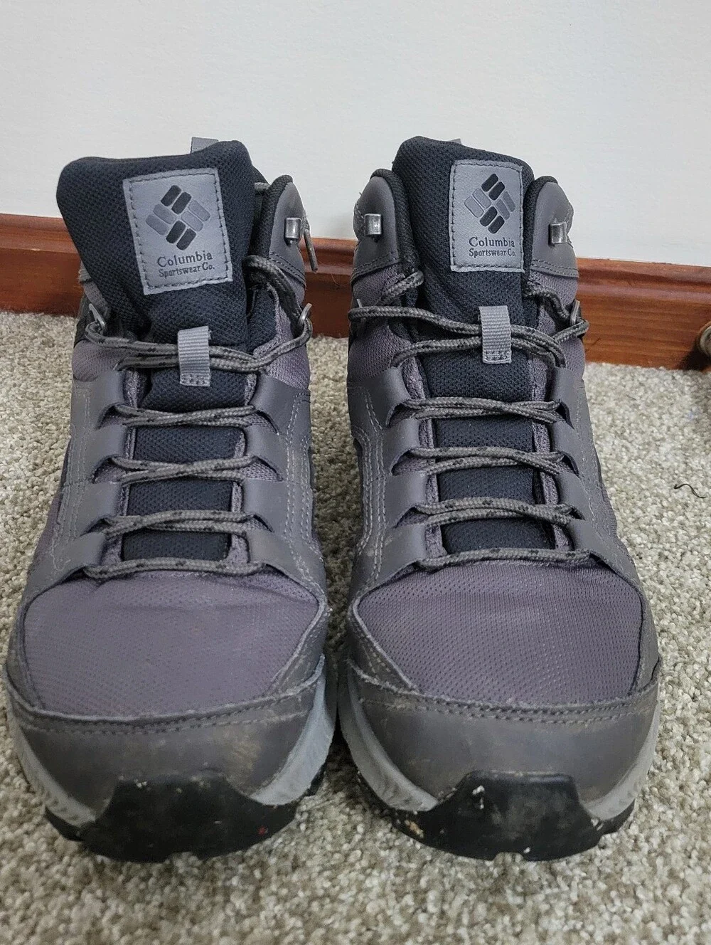 Columbia Men's Re Peak Mid Black / Gray Waterproof Trail Boots, Size 10